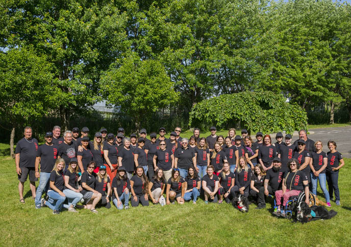 The whole Mira team
